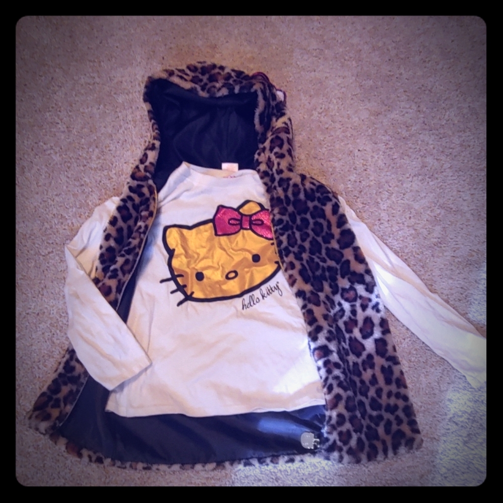 Girls hello kitty shirt and vest